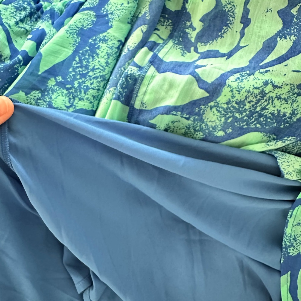 Vici Blue and Green Ruched Maxi Dress - Picture 10 of 11